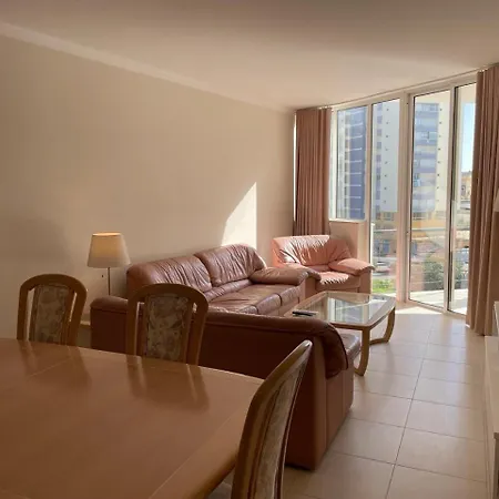 Primavera Da Rocha Apartment